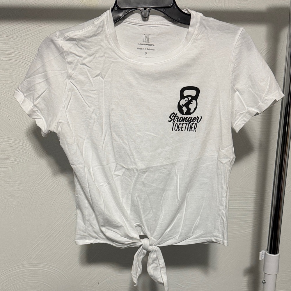DAE crop top